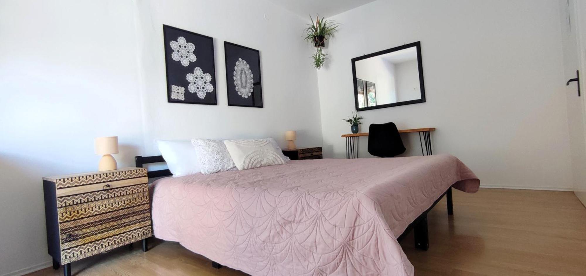Guest House Vuljan Χβαρ Εξωτερικό φωτογραφία