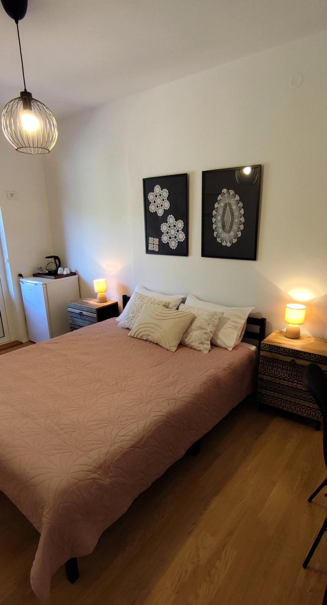 Guest House Vuljan Χβαρ Εξωτερικό φωτογραφία